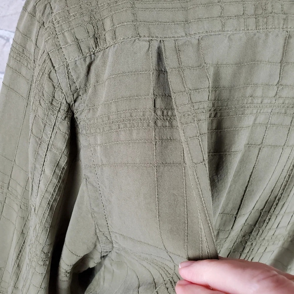 Tommy Bahama  Shirt Olive Green Silk Button Front XLX - Picture 8 of 13